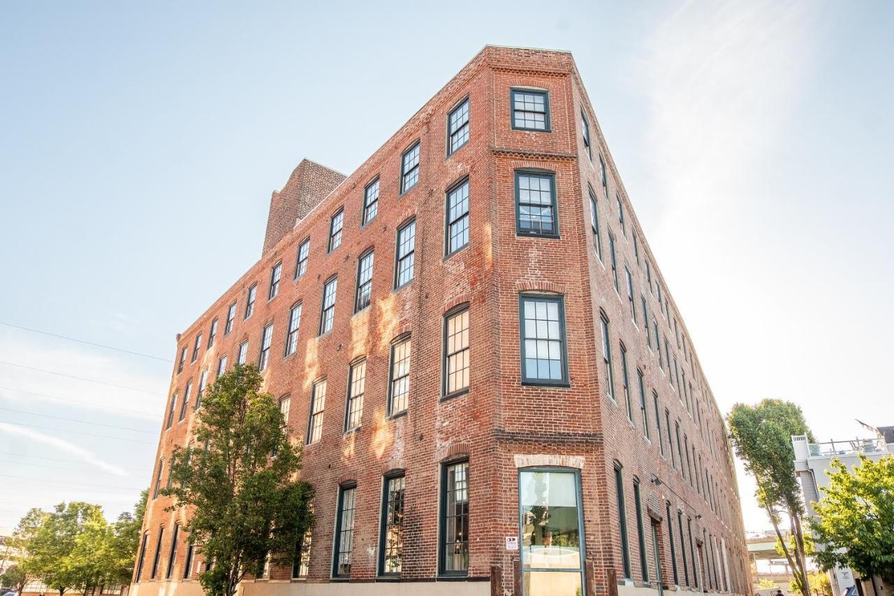 شقة Frontdesk I Carriage Wheel Lofts Apts فيلادلفيا المظهر الخارجي الصورة