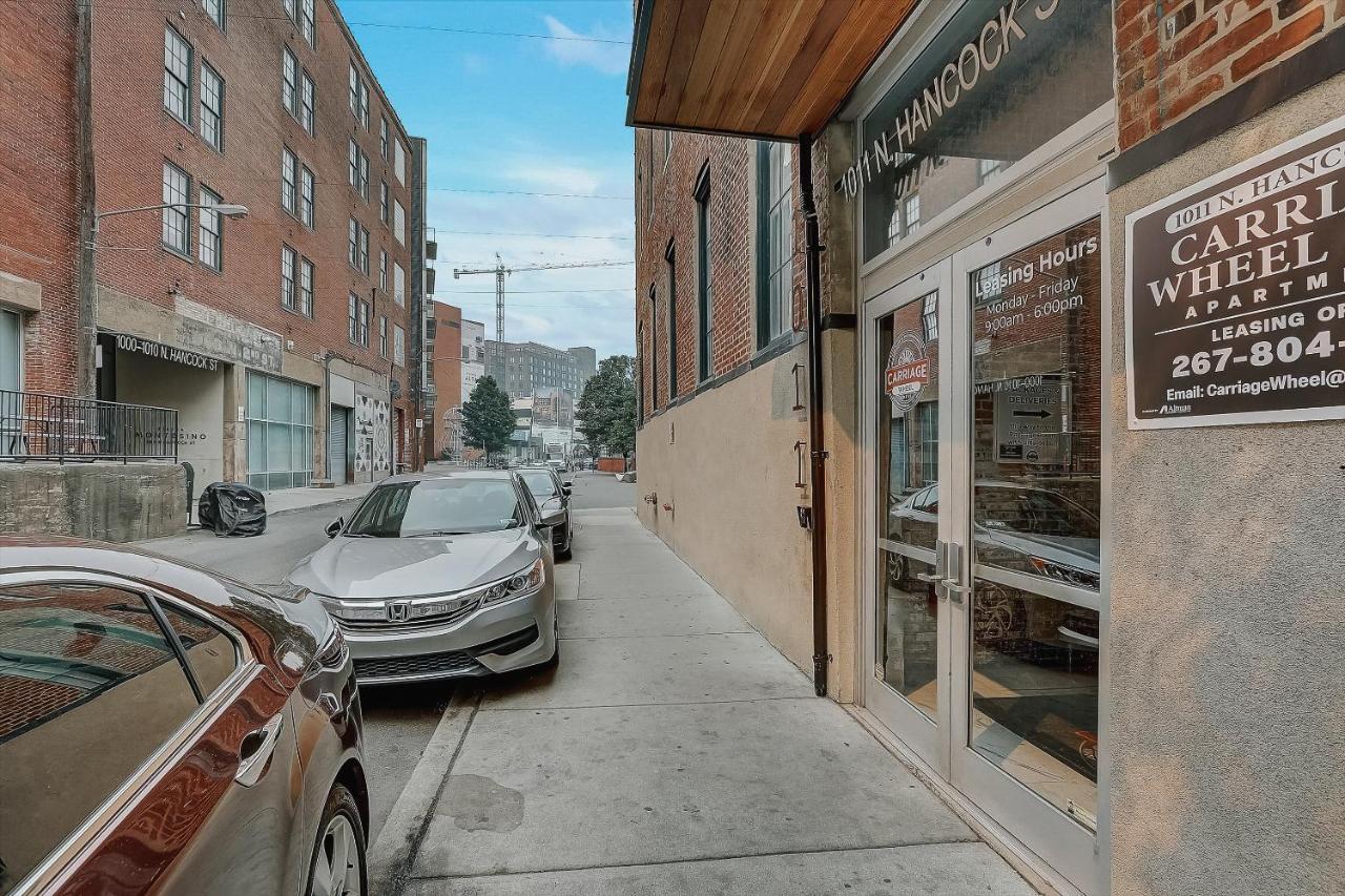 شقة Frontdesk I Carriage Wheel Lofts Apts فيلادلفيا المظهر الخارجي الصورة