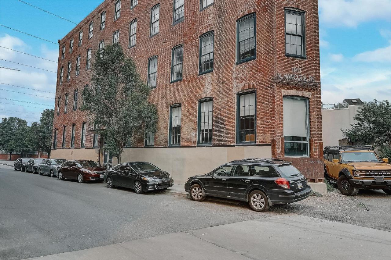 شقة Frontdesk I Carriage Wheel Lofts Apts فيلادلفيا المظهر الخارجي الصورة